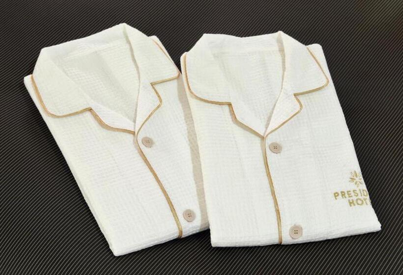 디럭스 룸, President Hotel Mito