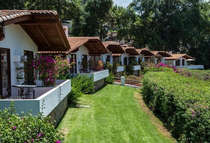 اتاق سوپریور با تخت بزرگ, Avandaro Golf & Spa Resort