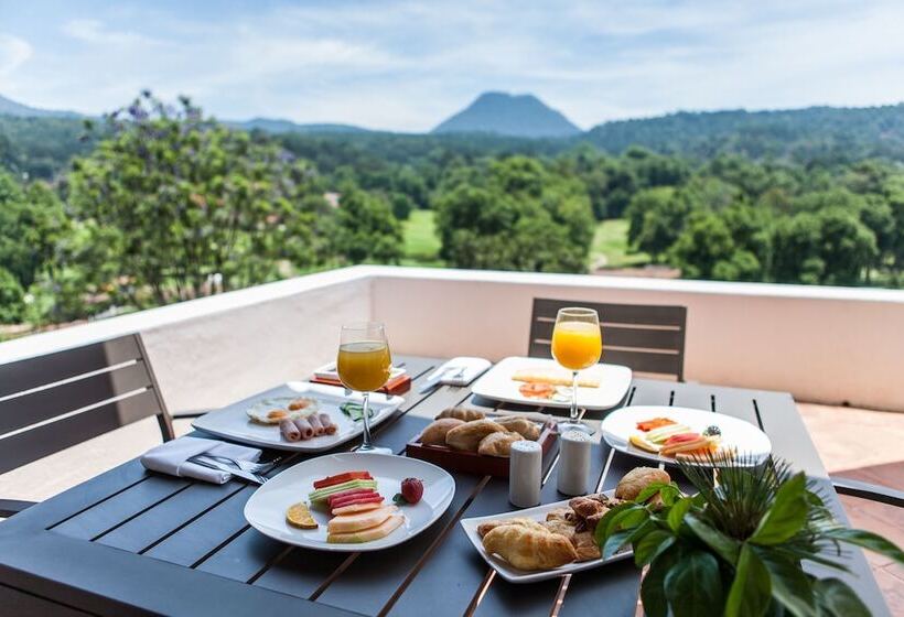 小型套房, Avandaro Golf & Spa Resort