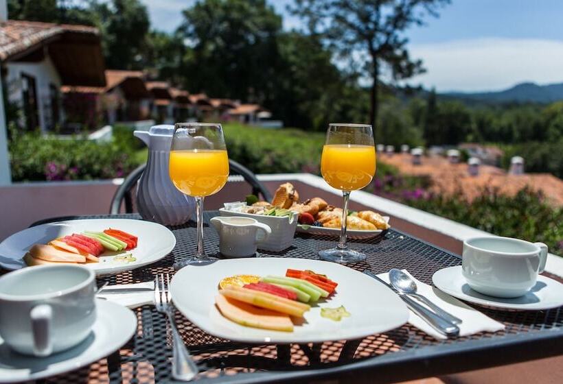 小型套房, Avandaro Golf & Spa Resort