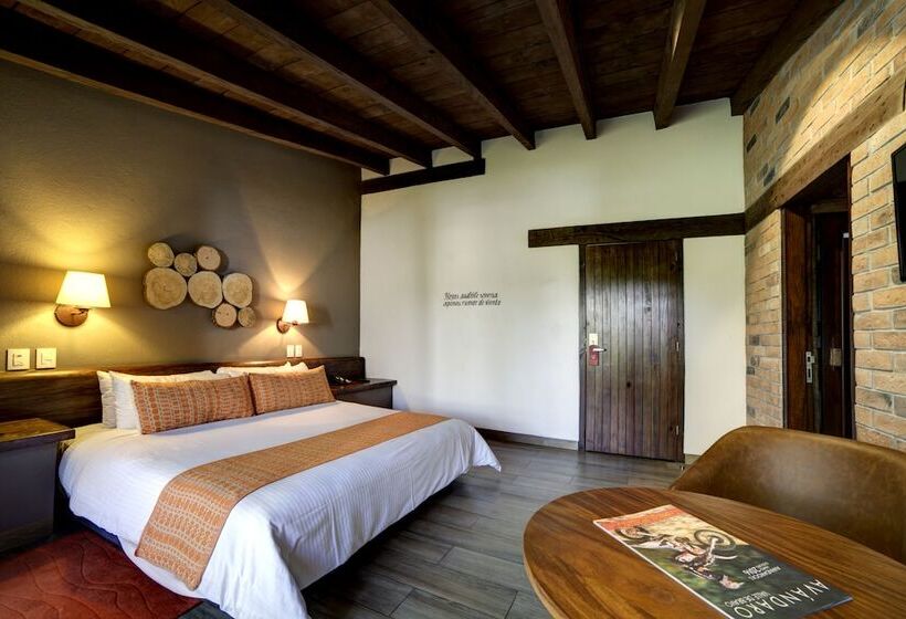 高级大房间, Avandaro Golf & Spa Resort