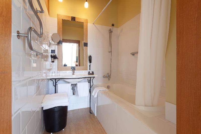 اتاق استاندارد یک نفره, Best Western Santakos