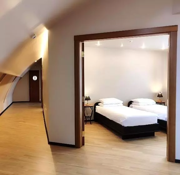 ２ベッドスイートルーム, Best Western Santakos