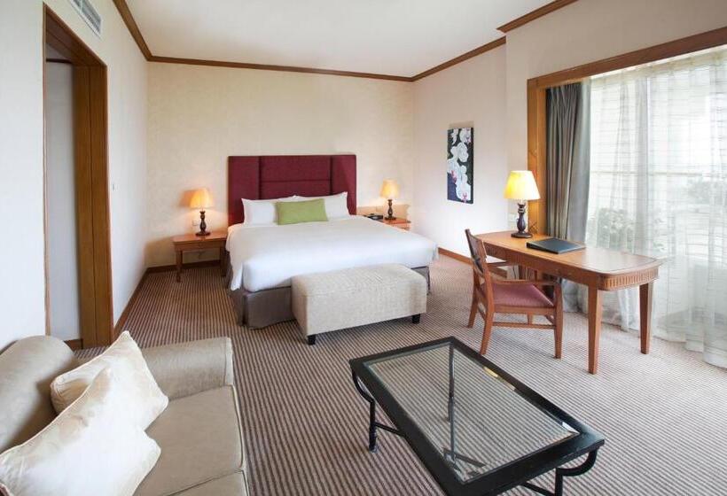 Номер Executive, Dorsett Grand Labuan