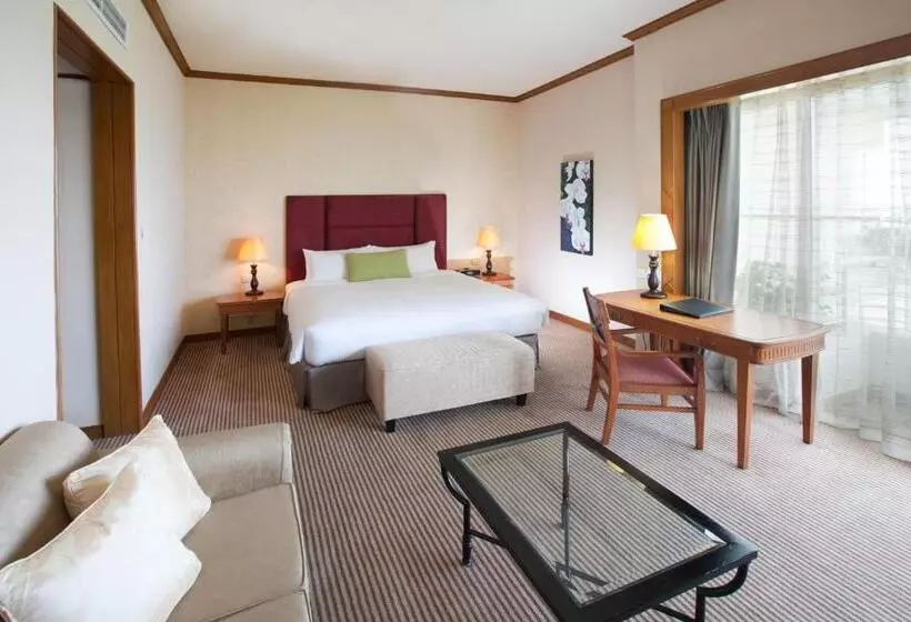 اتاق اجرایی, Dorsett Grand Labuan