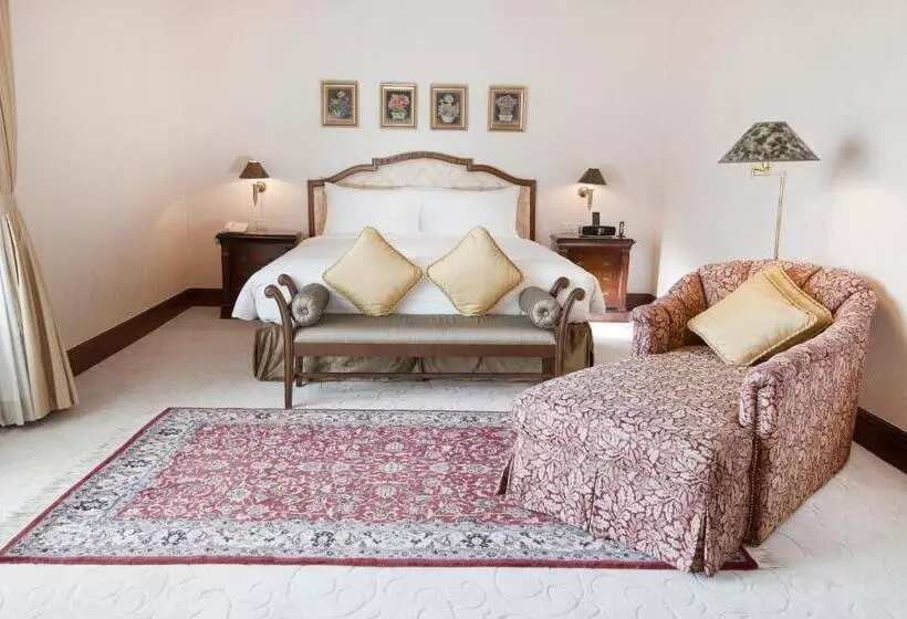 سوئیت پریمیوم, Dorsett Grand Labuan