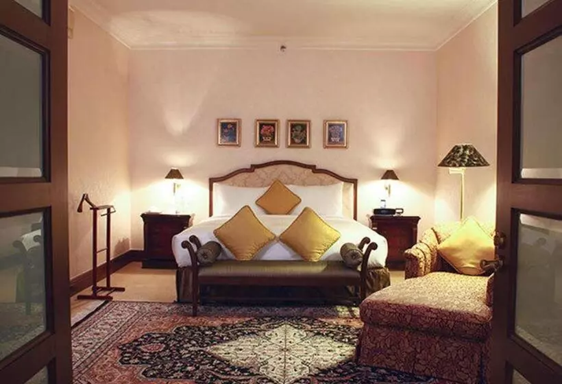 سوئیت پریمیوم, Dorsett Grand Labuan