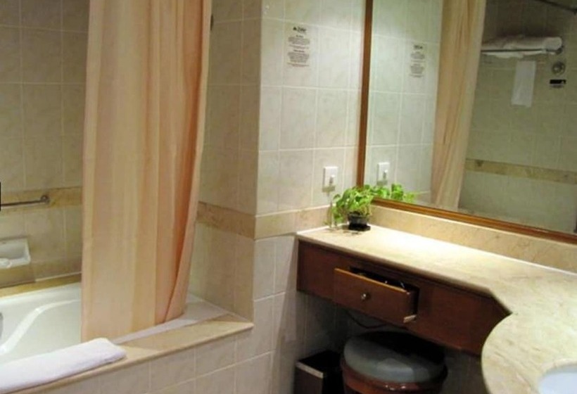 Номер Executive, Dorsett Grand Labuan