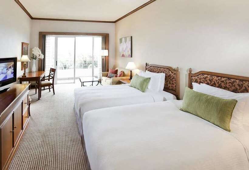 Номер Executive, Dorsett Grand Labuan