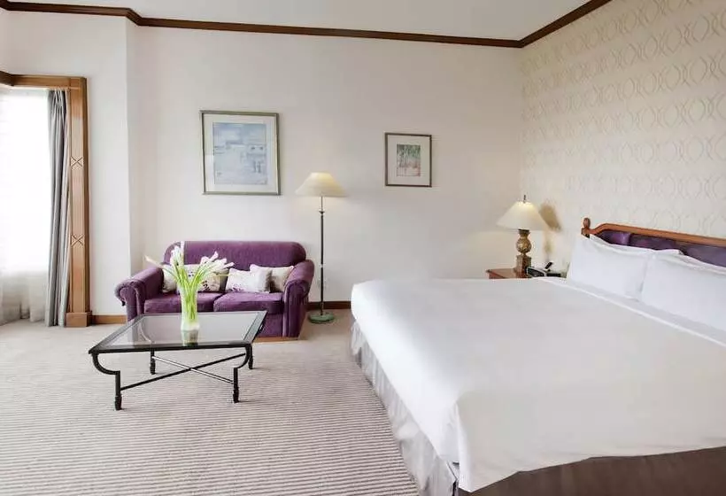 اتاق اجرایی, Dorsett Grand Labuan