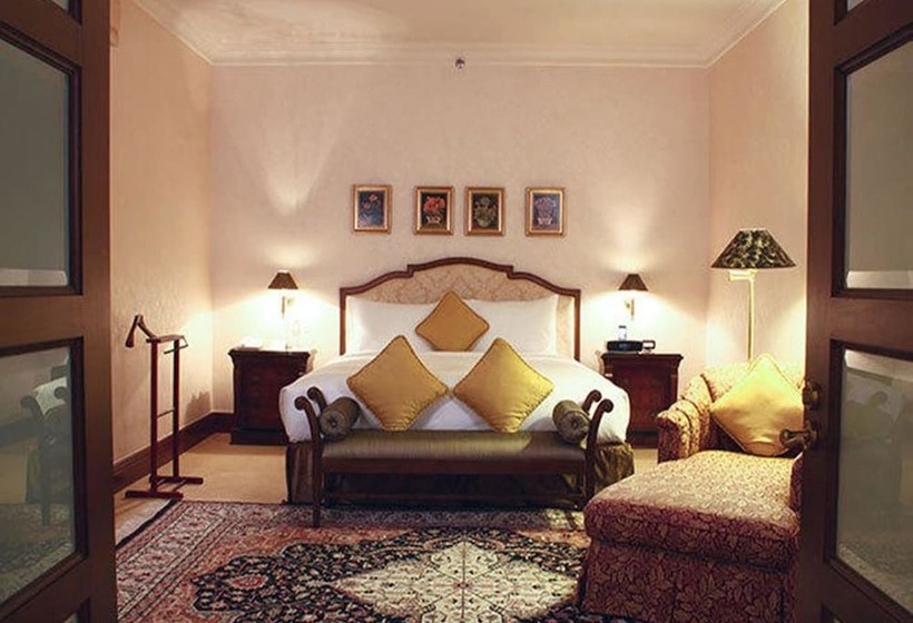 Люкс Премиум, Dorsett Grand Labuan