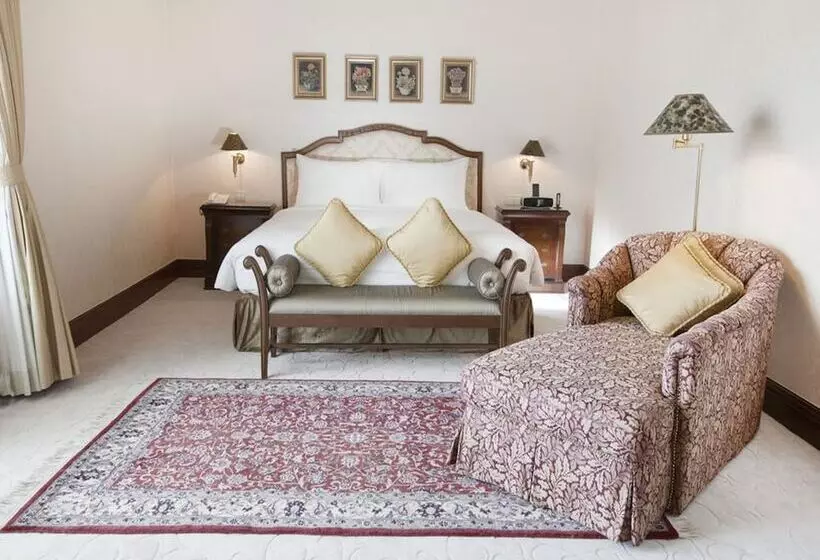 سوئیت پریمیوم, Dorsett Grand Labuan