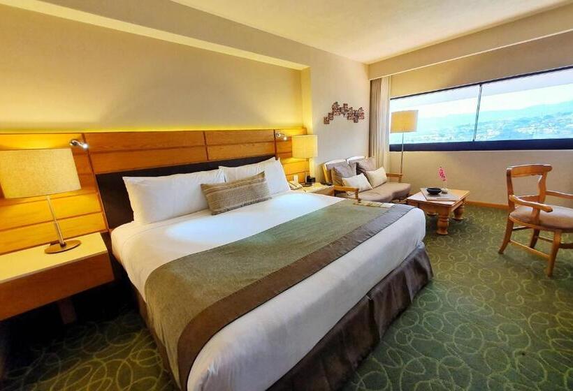 חדר סטנדרט עם מיטת קינג, Marriott Tuxtla Gutierrez