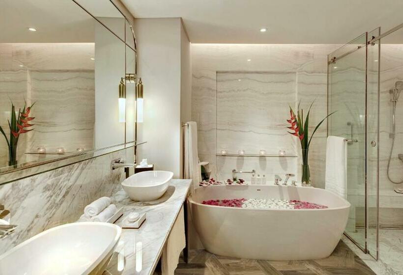 اتاق استاندارد با بالکن, One&only Le Saint Géran, Mauritius