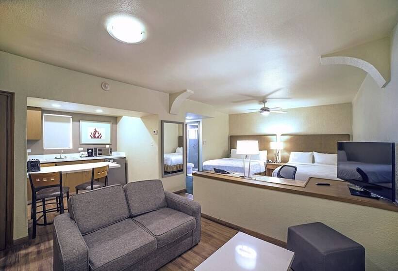 اتاق استاندارد, Holiday Inn Hotel & Suites Chihuahua, An Ihg