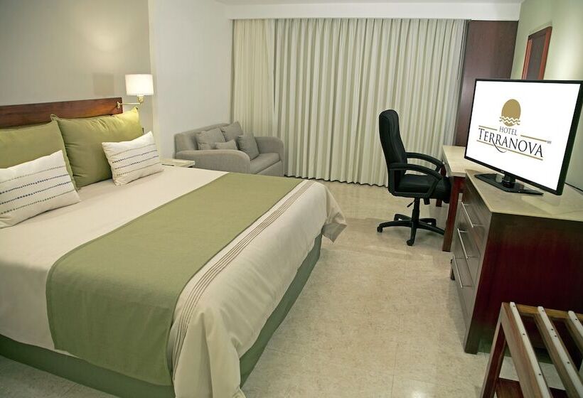 جناح جونيور, Terranova