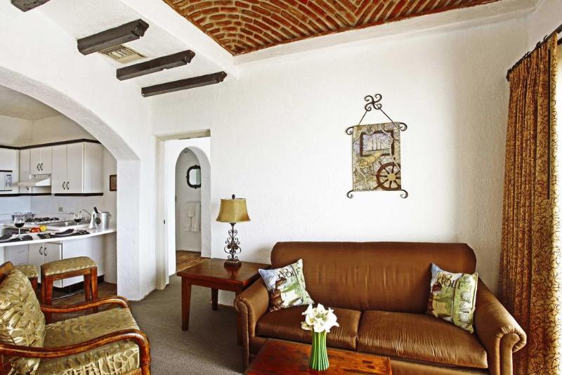 Люкс, Real Del Mar Golf Resort