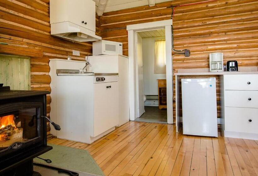 בקתה, Au Pic De L Aurore Motel Chalets