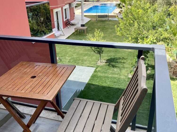 غرفة ديلوكس ثلاثية, Cilek Butik Otel