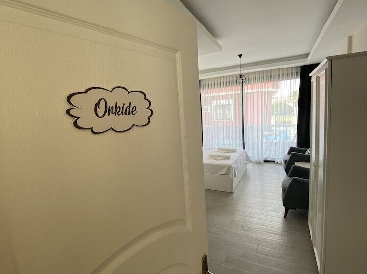 غرفة ديلوكس ثلاثية, Cilek Butik Otel