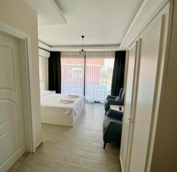 غرفة ديلوكس مزودة بشرفة, Cilek Butik Otel