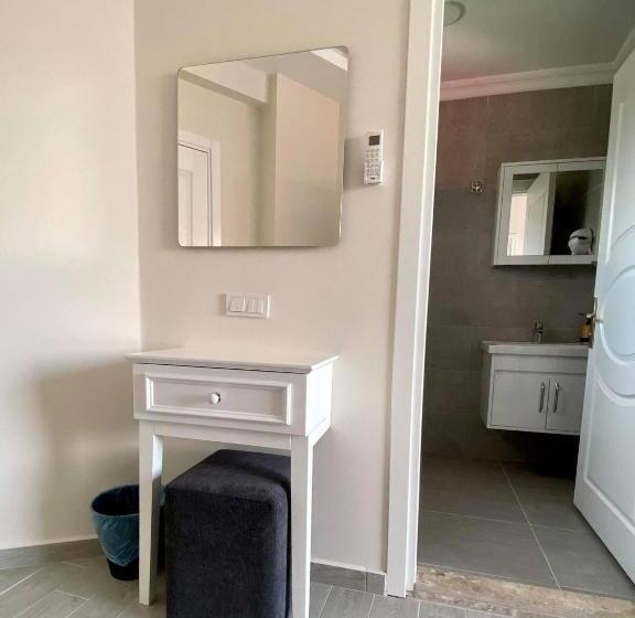 غرفة ديلوكس مزودة بشرفة, Cilek Butik Otel