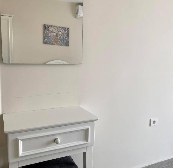 غرفة ديلوكس ثلاثية, Cilek Butik Otel