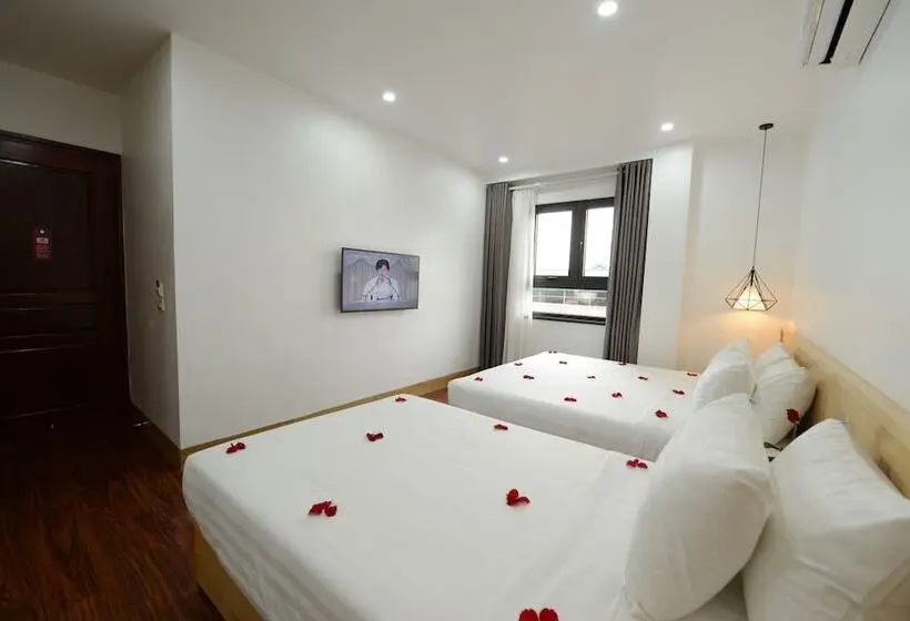 اتاق خانوادگی, Blue Hanoi Inn City