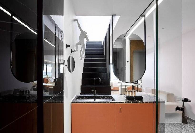 جناح إدارى مطل على البحر, Dyo Suites