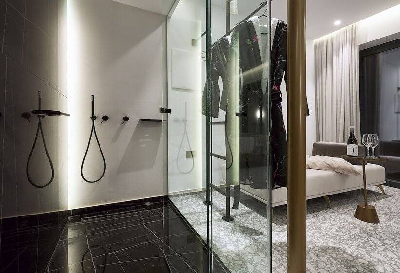 جناح سوبيريور مطل علي البحر, Dyo Suites