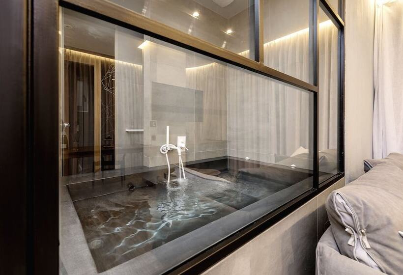 جناح سرير كينج, Dyo Suites