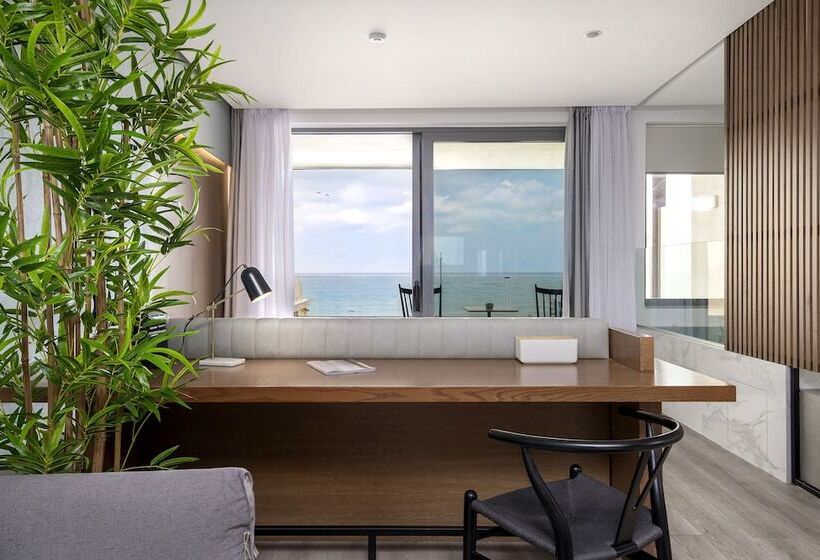 جناح سرير كينج, Dyo Suites