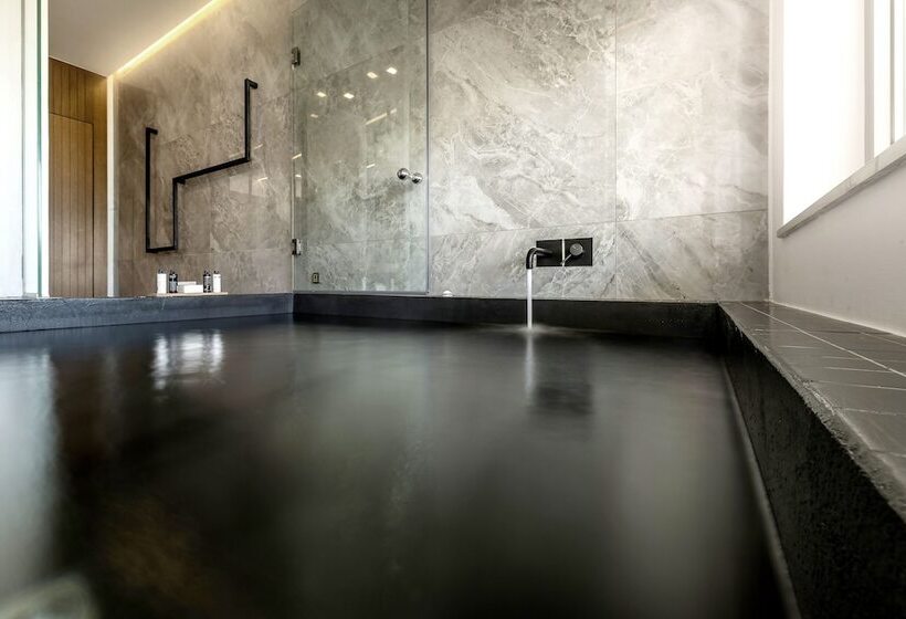 جناح سوبيريور مطل علي البحر, Dyo Suites