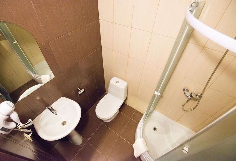 Номер Комфорт, Marton 20 Let Vlksm