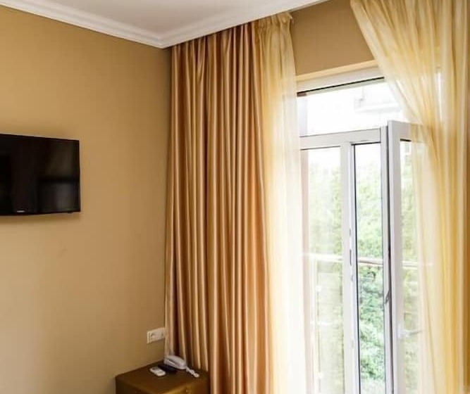 Полулюкс, Marton 20 Let Vlksm