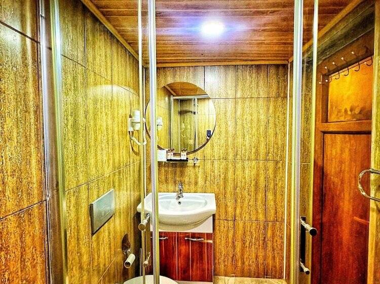 スイート（家族用）, Sakli Cave House