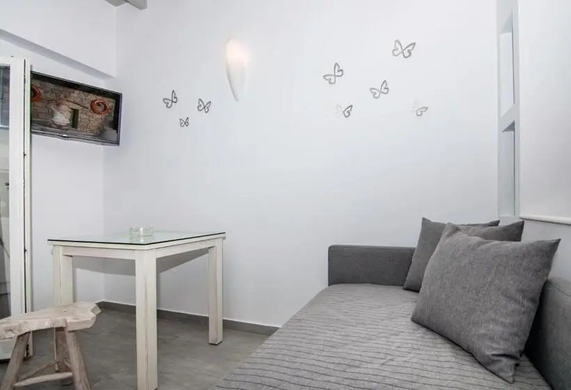 Standard Neljän Hengen Huone Merinäkymä, Skopelitis Village