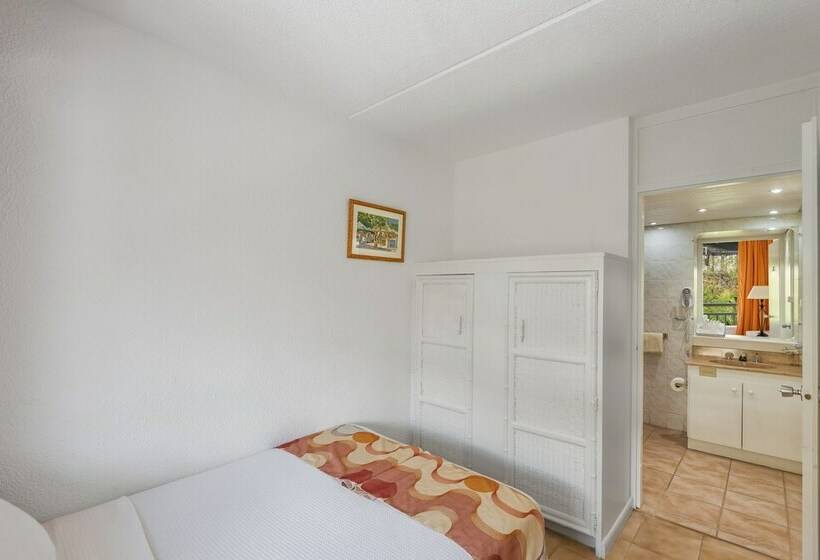 سوئیت 2 خوابه, Belair Beach