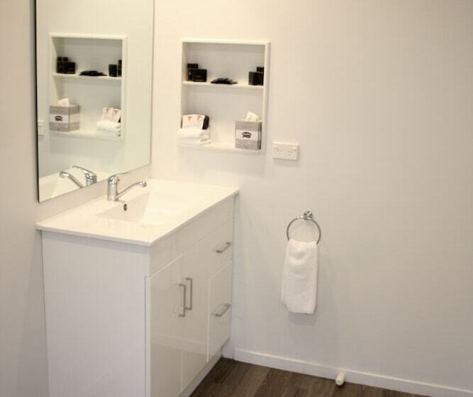 Апартаменты 1 Спальня, Camelot On Ulster