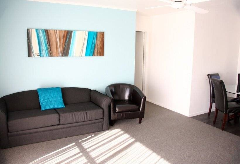 Апартаменты 2 Спальни, Camelot On Ulster