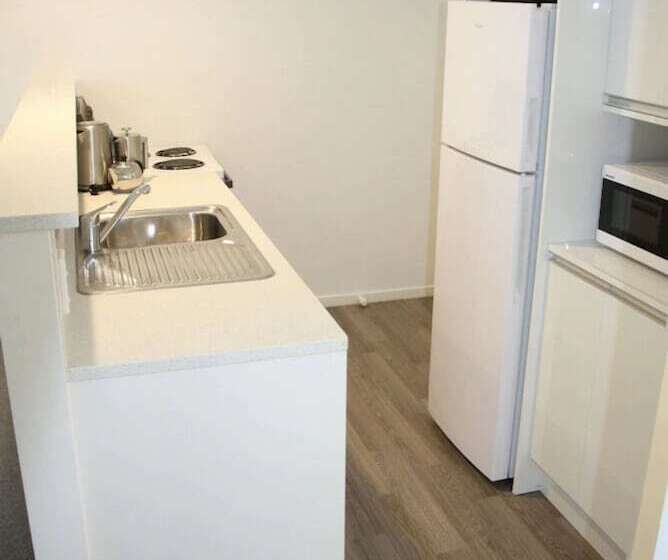 Апартаменты 2 Спальни, Camelot On Ulster