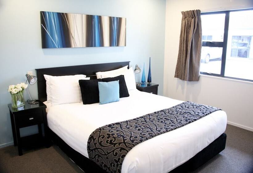 Апартаменты 1 Спальня, Camelot On Ulster