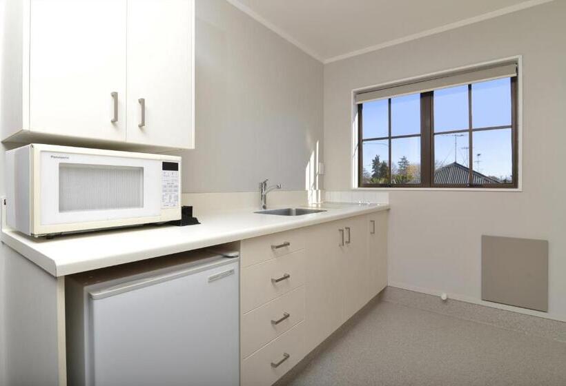 شقة عائلية غرفتين نوم, Knightsbridge Court Motor Lodge