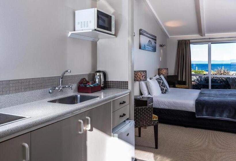 Студио Стандарт Кровать Кинг, Twin Peaks Lakeside Inn