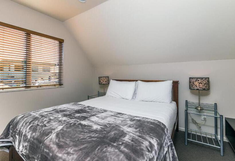 3침실 스위트, Twin Peaks Lakeside Inn