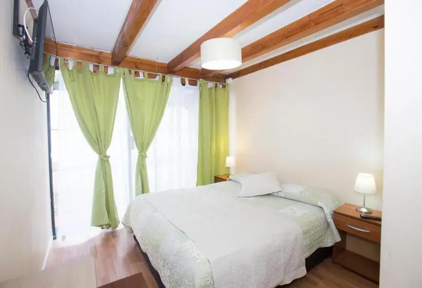 スタンダードルーム, Hostal Ravello
