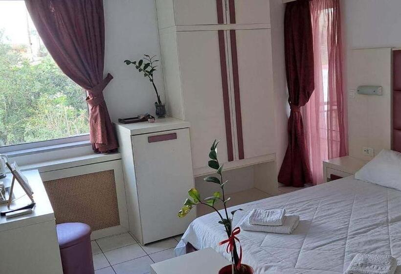 اتاق استاندارد, Bicorna Chania