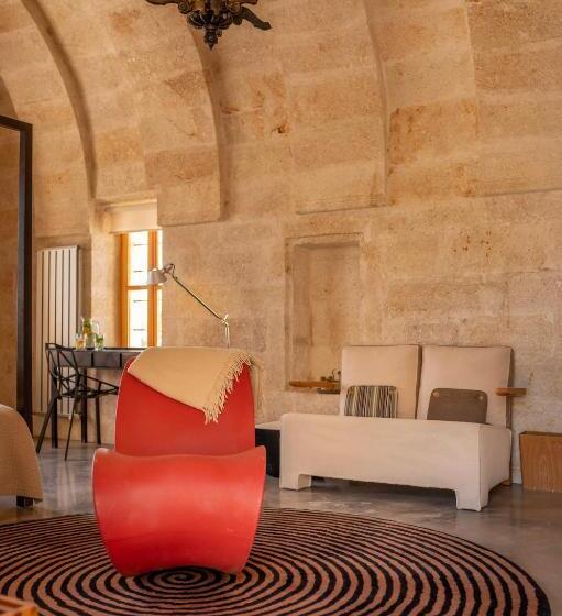 Deluxe Room Mountain View, Serinn House