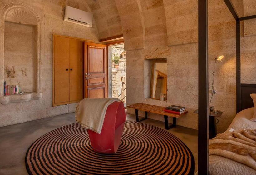 Deluxe Room Mountain View, Serinn House