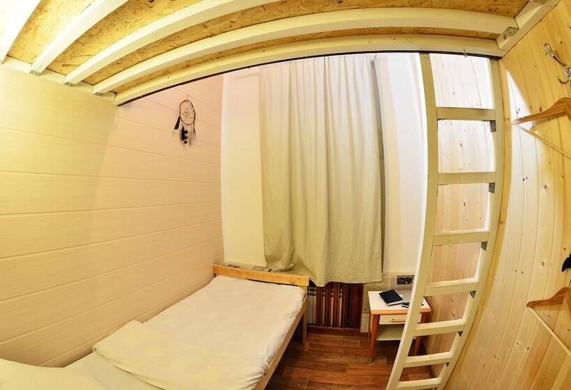 스탠다드 룸, Good News Hostel